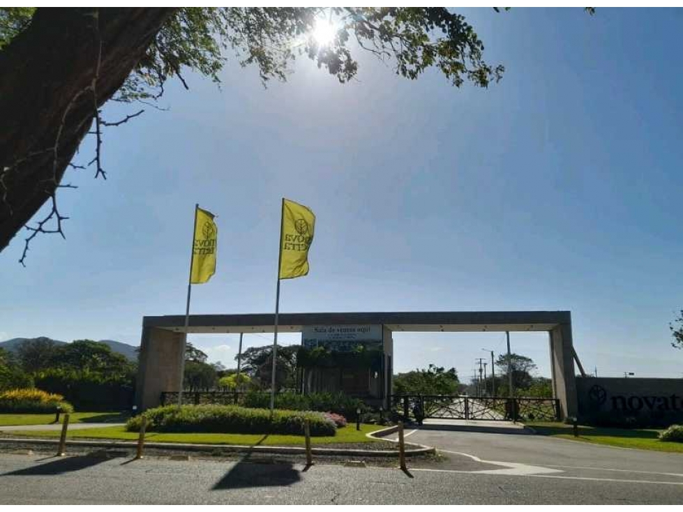 SE VENDE LOTE CONDOMINIO NOVATERRA - 1