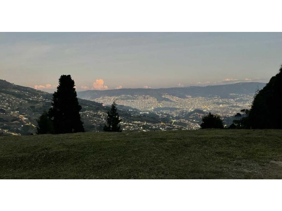 Se vende lote de 1667 m2 con hermosa vista en San Cristóbal — foto 4