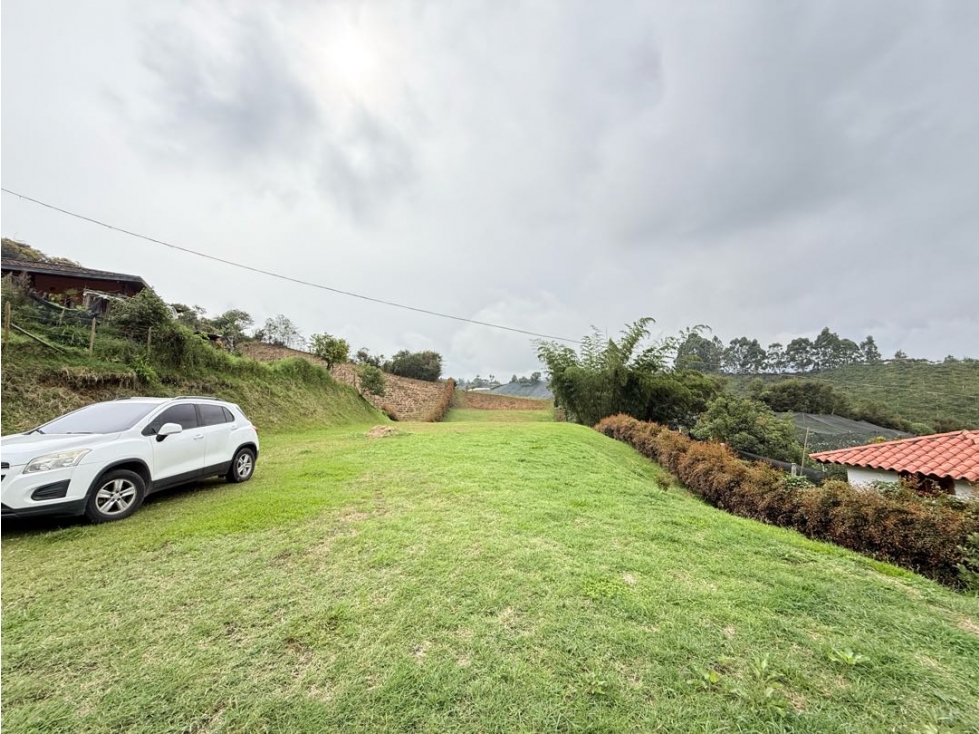 Se vende lote de 2.250 m2 en Cristo Rey, El Carmen de Viboral - 2
