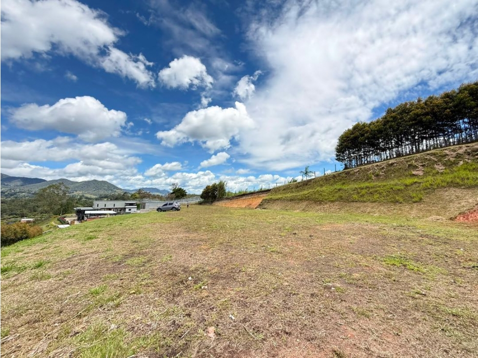 Se vende lote de 3.500 m2 con hermosa vista sector Aguas Claras — foto 3