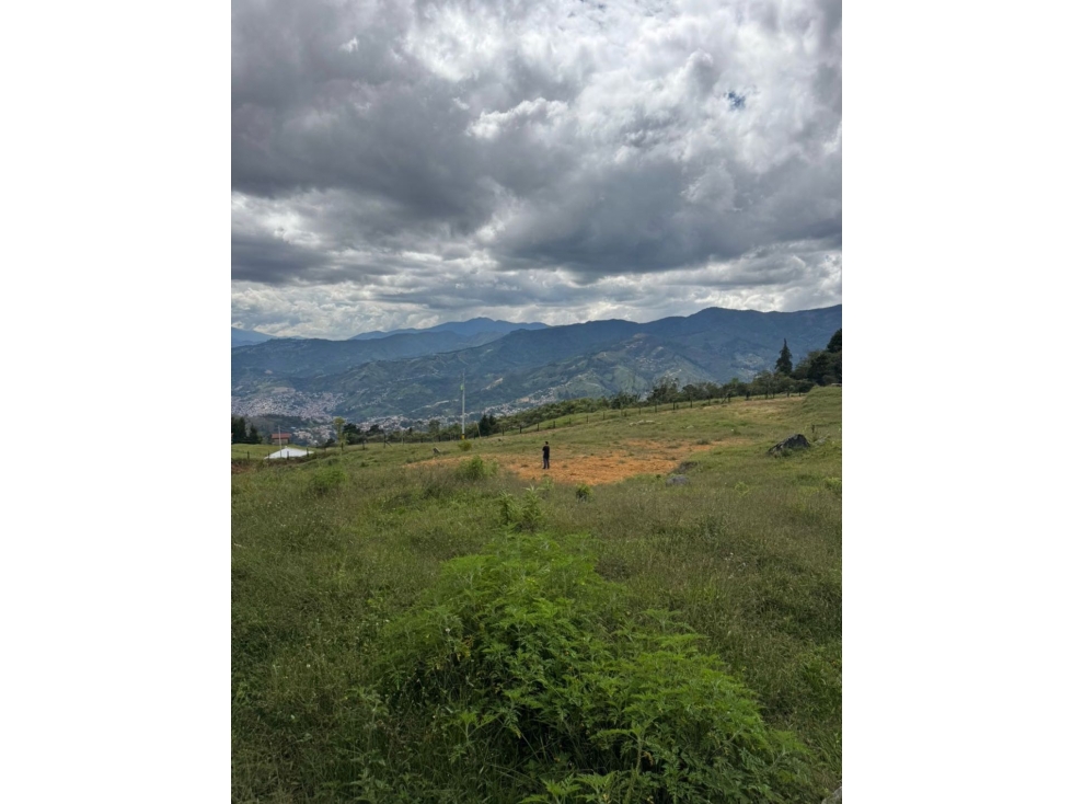 Se vende lote de 5.000 m2 en condominio en San Cristóbal — foto 2