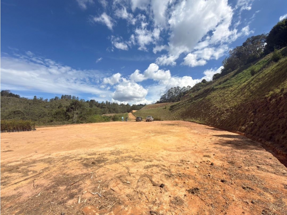 Se vende lote de 5.000 m² en El Retiro — foto 2