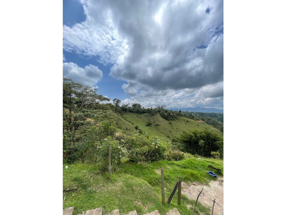 Se vende lote de 5 hectáreas en Cascajo Arriba, Marinilla