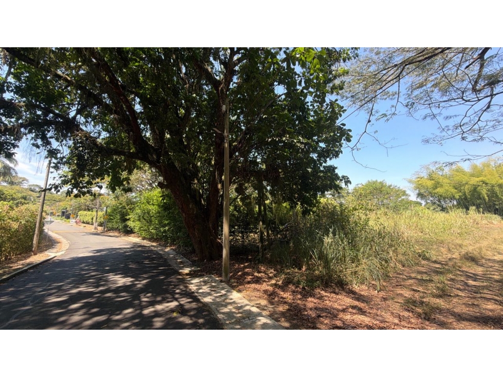 SE VENDE LOTE DE TERRENO 3.500M2 EN CONDOMINIO JAMUNDI - 6