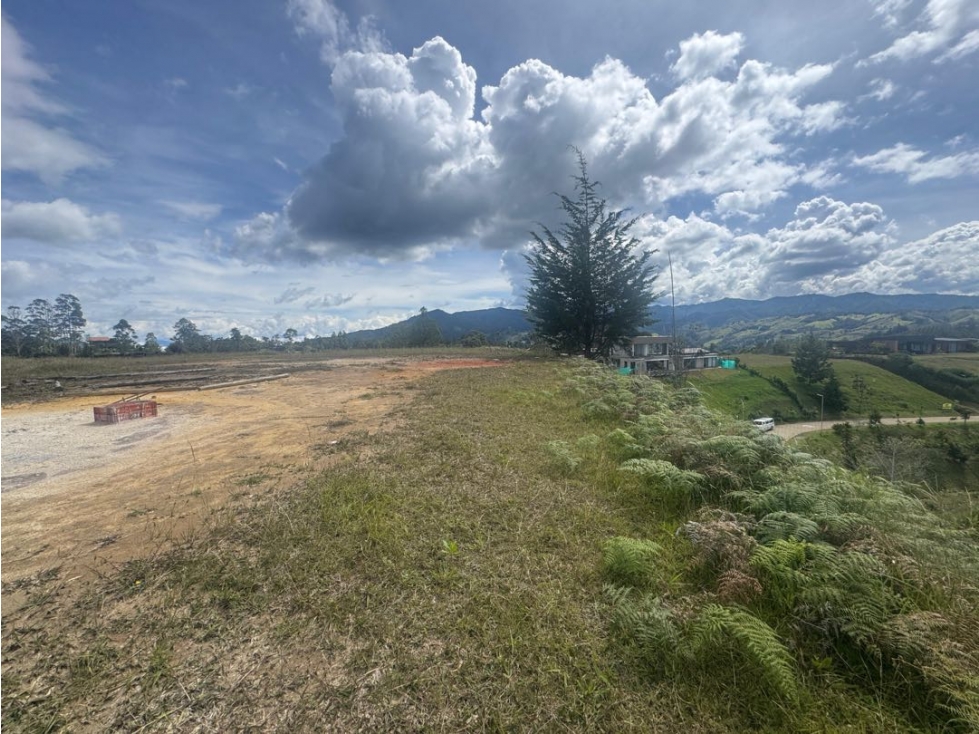 SE VENDE LOTE EL RETIRO PARCELACION MONTESERENO — foto 3