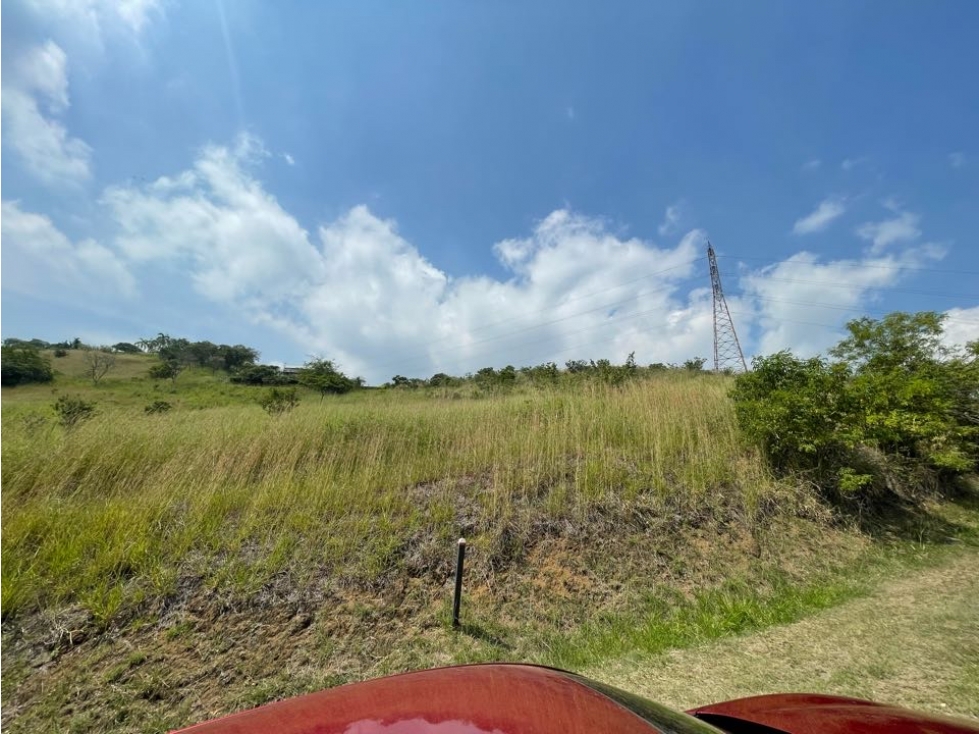 SE VENDE LOTE B8 EN ARROYO ALTO DAPA YUMBO - 3