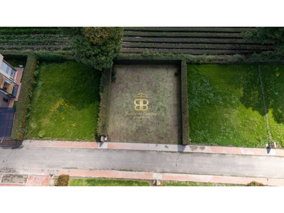 SE VENDE LOTE EN EN CONJUNTO CERRADO