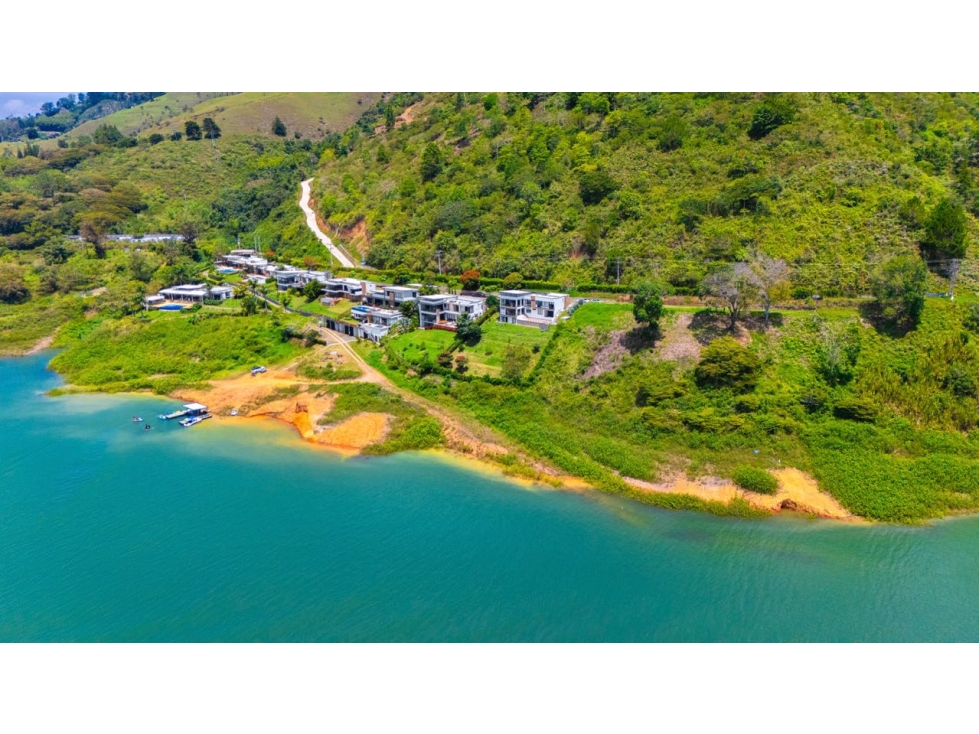 SE VENDE LOTE EN EL LAGO CALIMA, EL DARIEN - 3