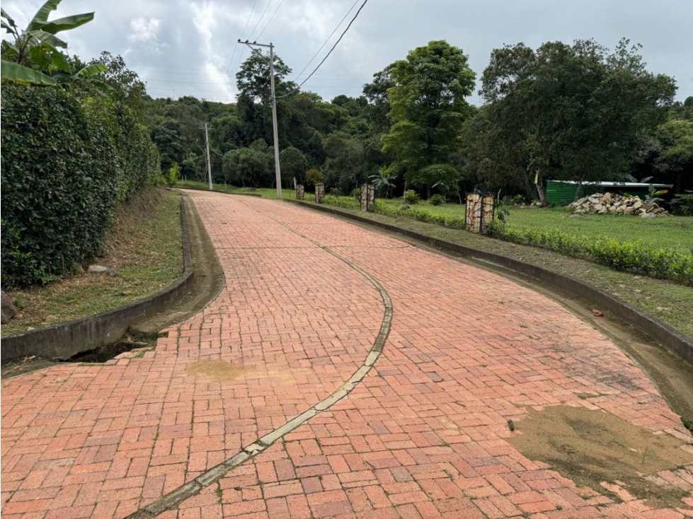 Se vende Lote Condominio Enbenezer La Mesa Cundinamarca — foto 2