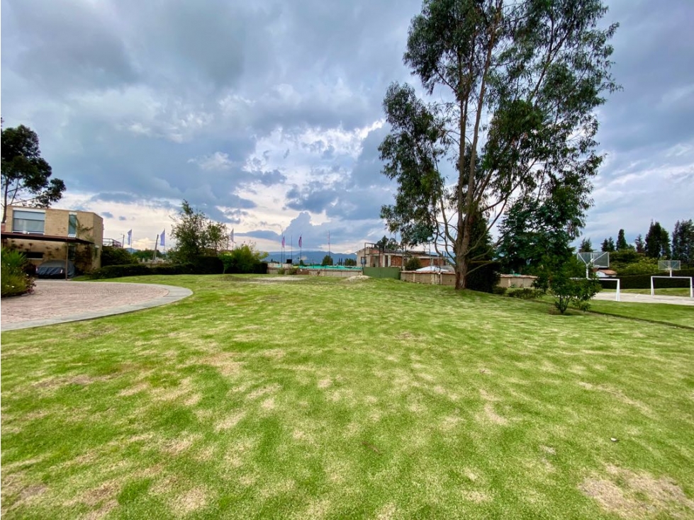 SE VENDE LOTE EN CONJUNTO CERRADO EN CAJICA - 2