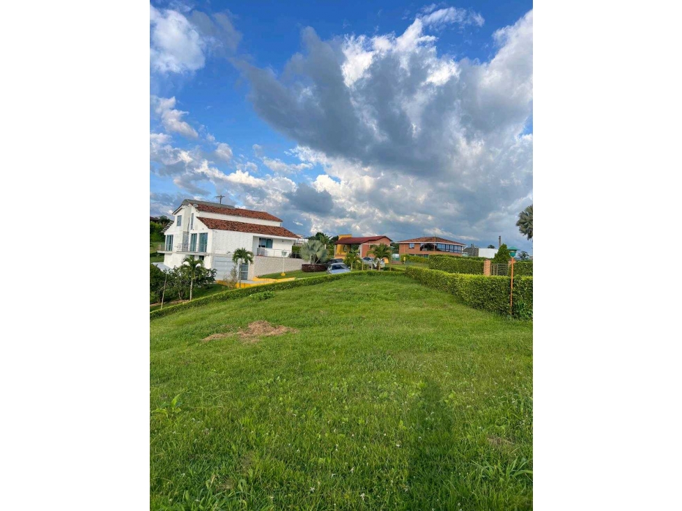 Se vende lote en conjunto cerrado. Quimbaya Quindio — foto 3