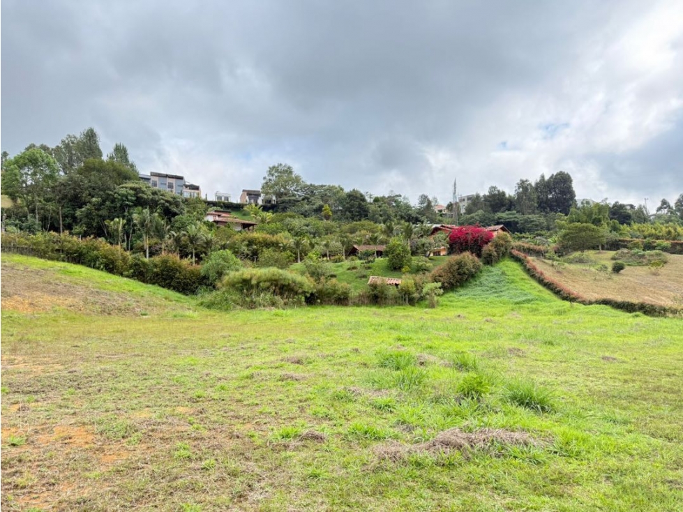 Se venden lotes de 2.700 m2 en parcelación en El Carmen de Viboral