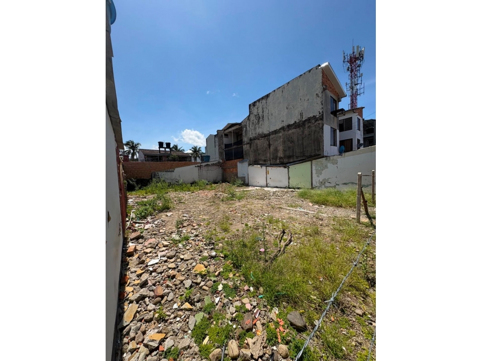 SE VENDE LOTE EN EL CENTRO DE YOPAL EXCELENTE UBICACIÓN — foto 3