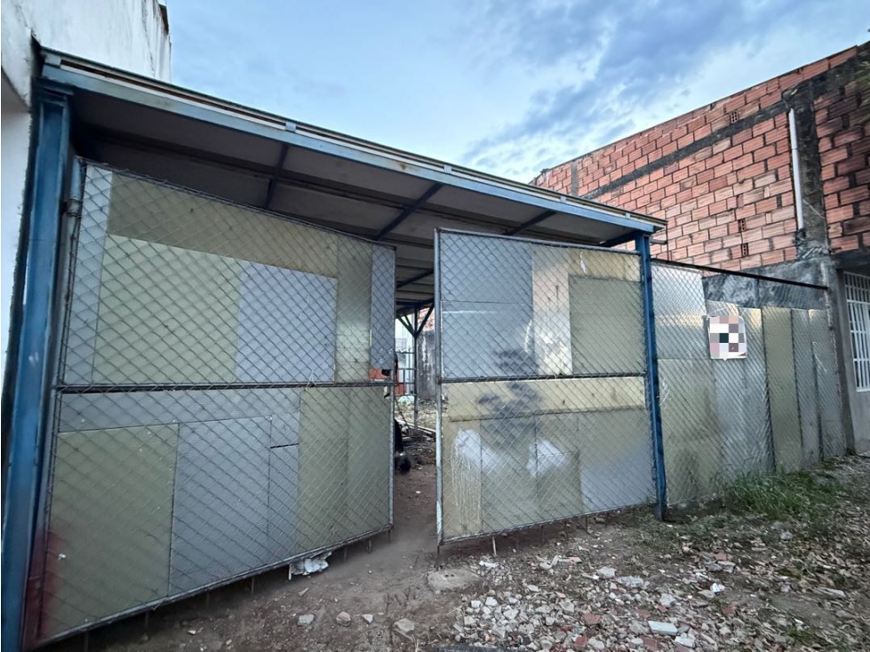 SE VENDE LOTE EN EXCELENTE UBICACIÓN BARRIO JUAN PABLO YOPAL. — foto 2