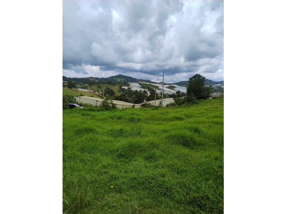 SE VENDE LOTE EN GUARNE,VEREDA GUAPANTE ARRIBA,A 15 MINUTOS DEL PUEBLO — foto 2
