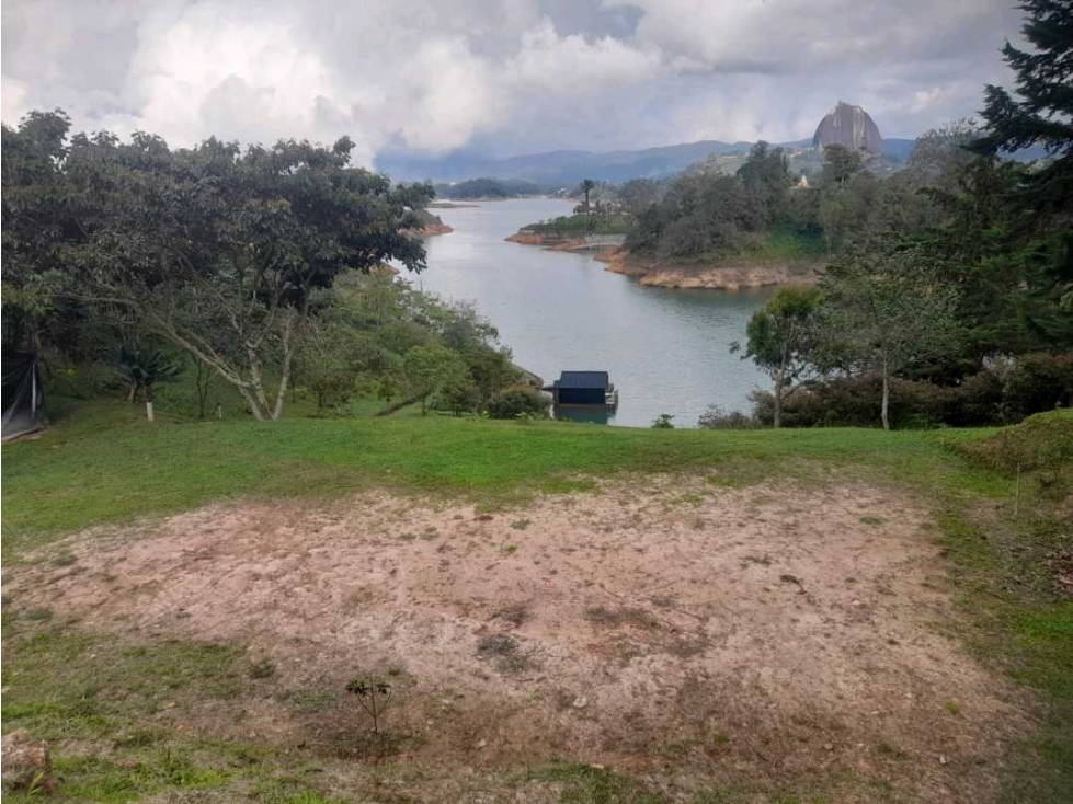Se vende lote en guatape antioquia — foto 2