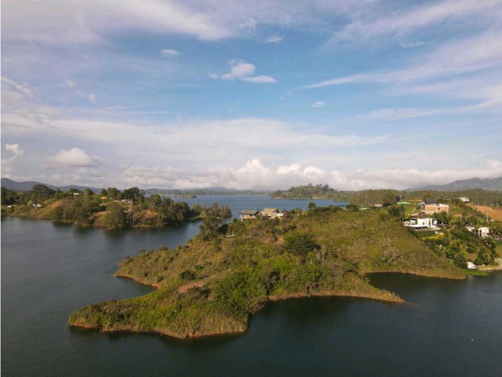Se vende lote en guatape antioquia — foto 3