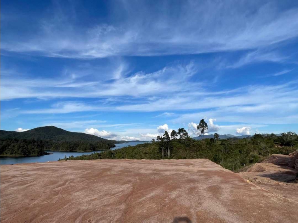 Se vende lote en guatape la magdalena — foto 2