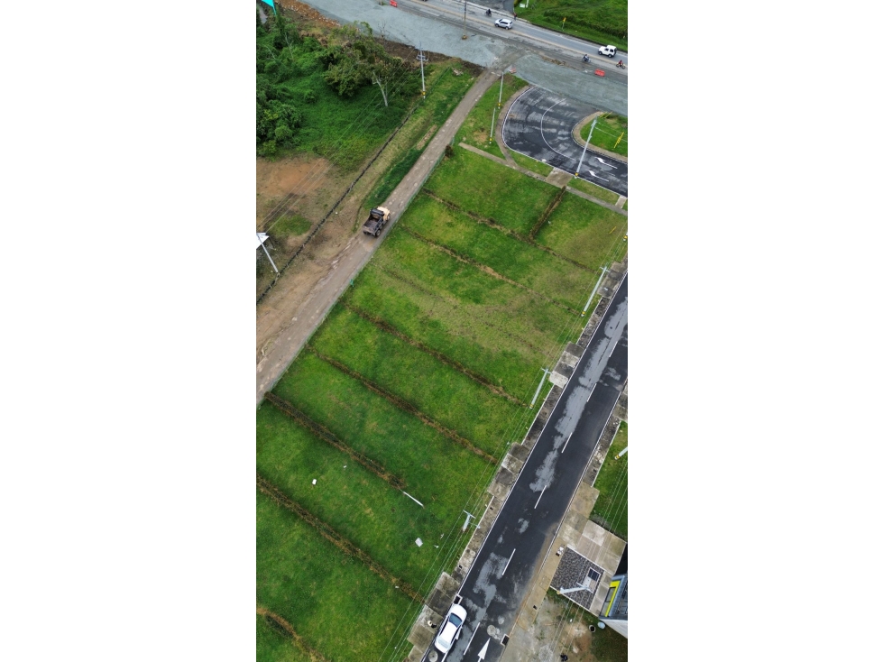 SE VENDE LOTE EN LA CEJA PARA BODEGA INDUSTRIA COMERCIO VÍA LA CEJA RI — foto 5