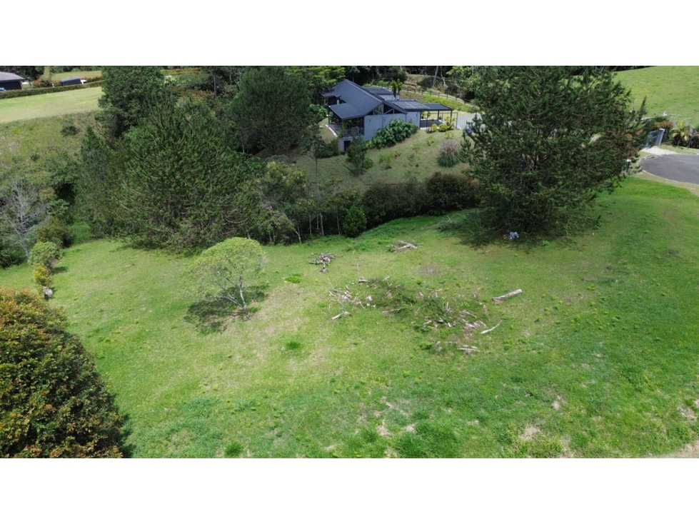SE VENDE LOTE EN LA CEJA PARCELACION MONTEMADERO ÁREA 2526 m2 negocia — foto 3