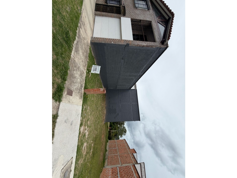 Se vende lote en la ceja unidad abierta San Marcos 71.5 m2 precio $230 - 5