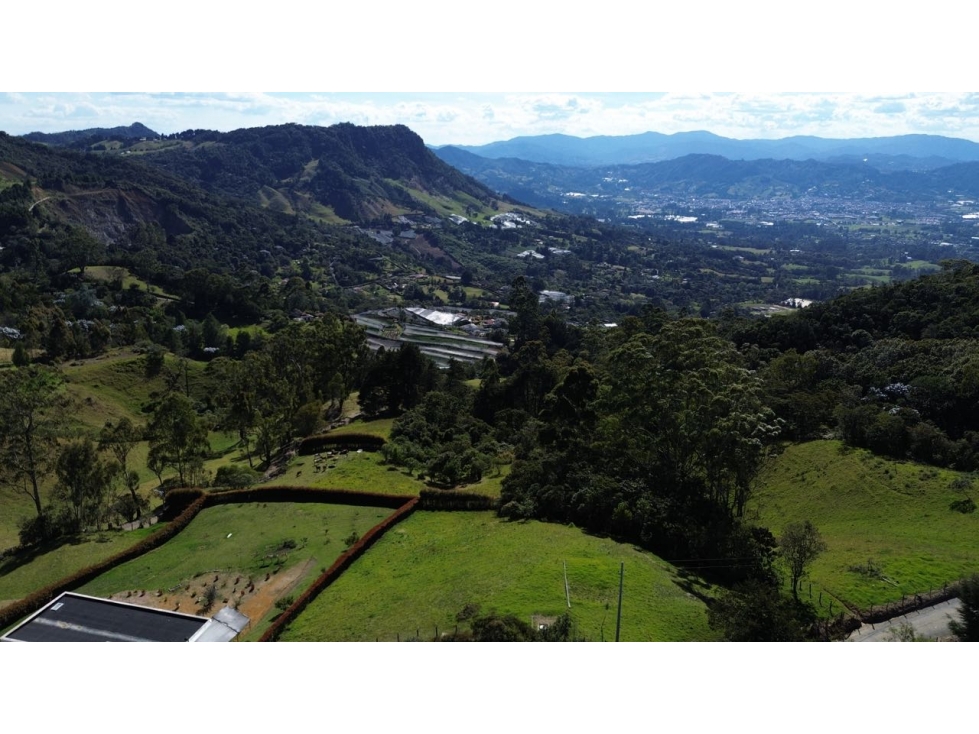 SE VENDE LOTE EN LA CEJA VÍA HACIA LA UNIÓN INDEPENDIENTE LOTE INCLINA — foto 4