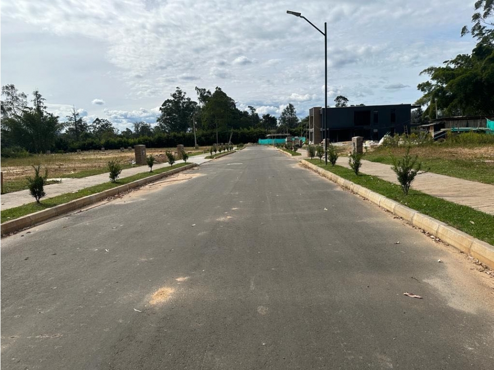 SE VENDE LOTE EN LLANOGRANDE RIONEGRO PARCELACIÓN TERRANATURA CENTRAL — foto 2