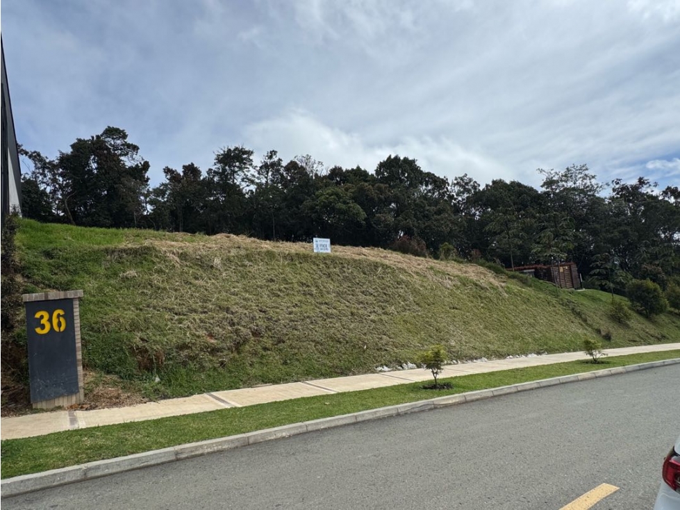 SE VENDE LOTE EN PALMAS ENVIGADO PARC SIERRA PALMAS ALTO CON RESERVA — foto 3