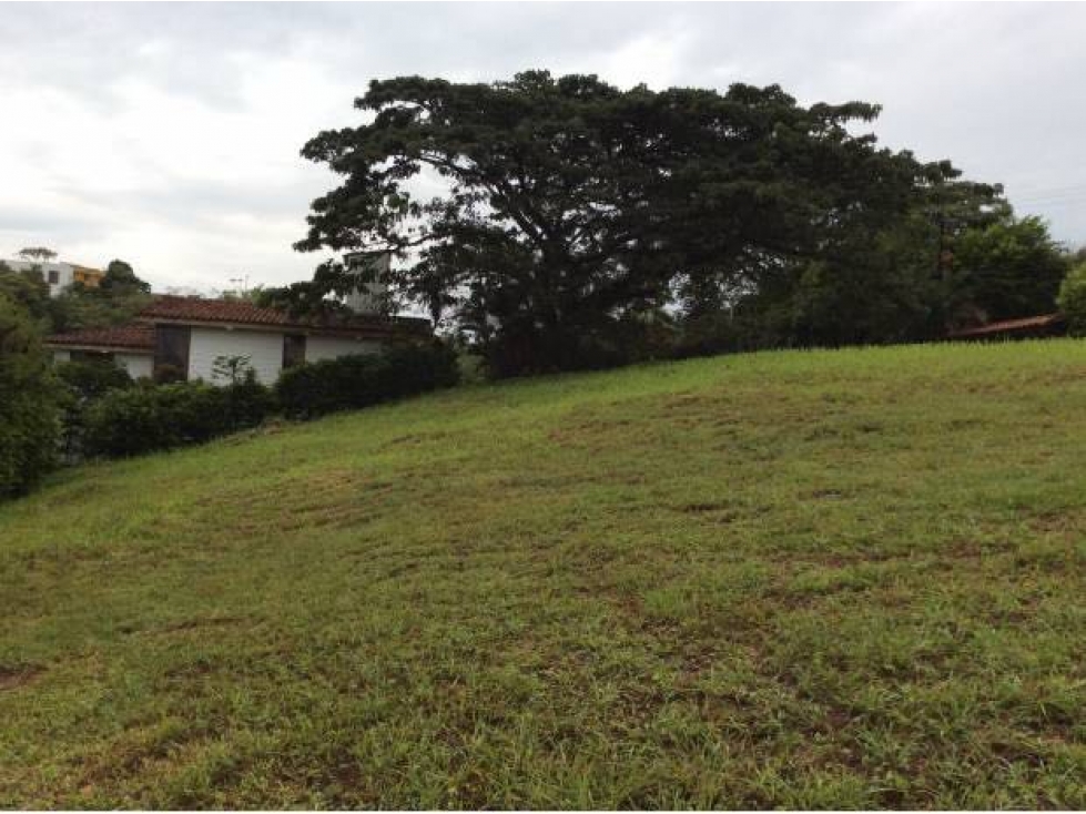SE VENDE LOTE EN PANCE INDEPENDIENTE AV. LA MARIA RP-MUR