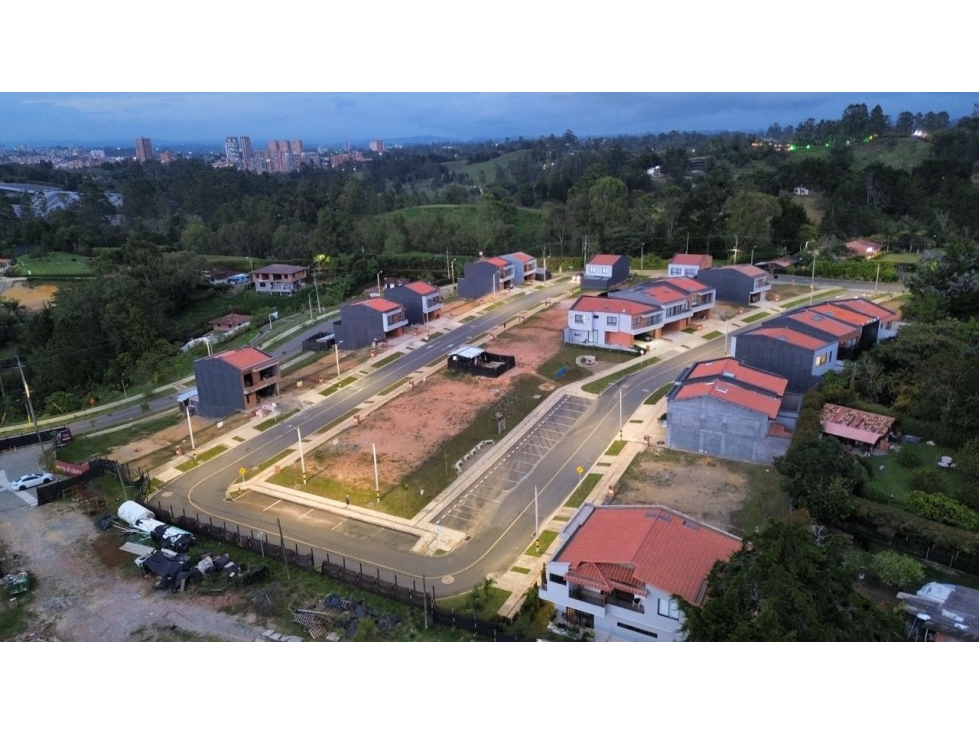 SE VENDE LOTE EN RIONEGRO SAN ANTONIO DE PEREIRA PRECIO OPORTUNI 360 m — foto 3