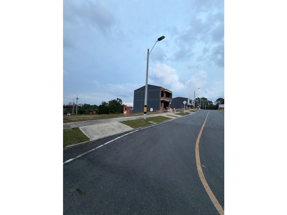 SE VENDE LOTE EN RIONEGRO SAN ANTONIO DE PEREIRA PRECIO OPORTUNI 360 m — foto 4