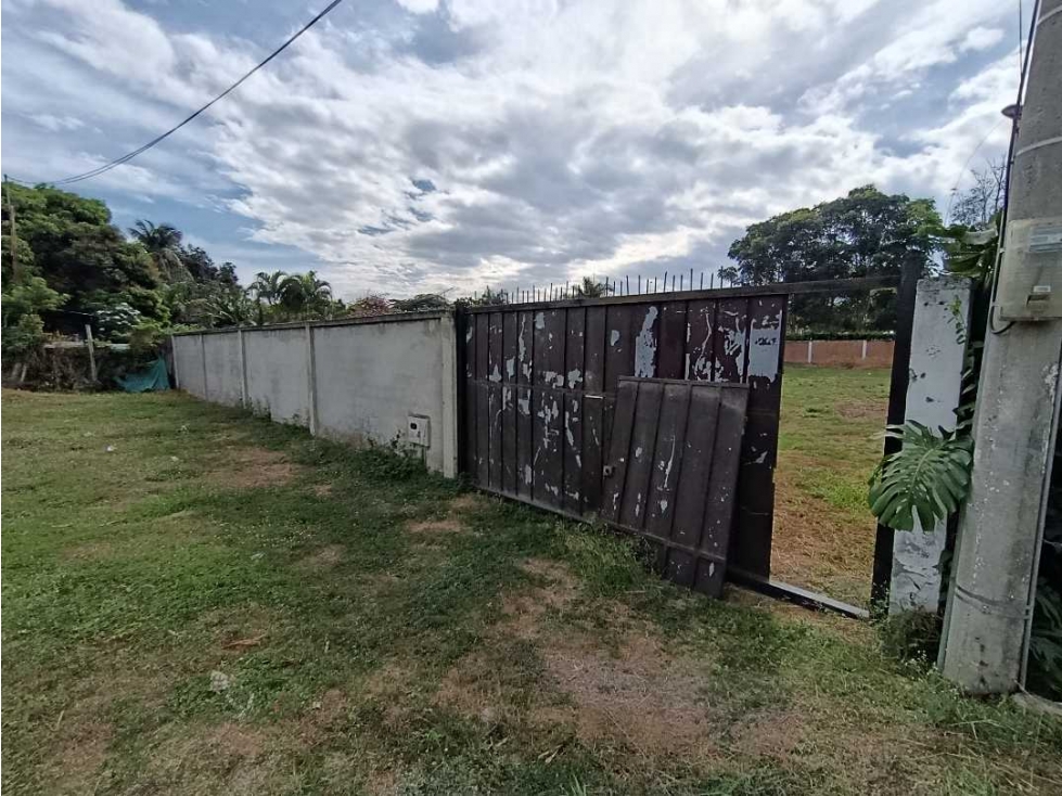 Lote amplio en venta En Rozo Valle