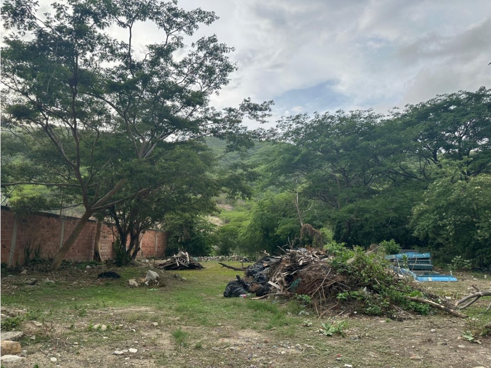 Se vende lote en sector industrial sobre la Troncal, Santa Marta — foto 6