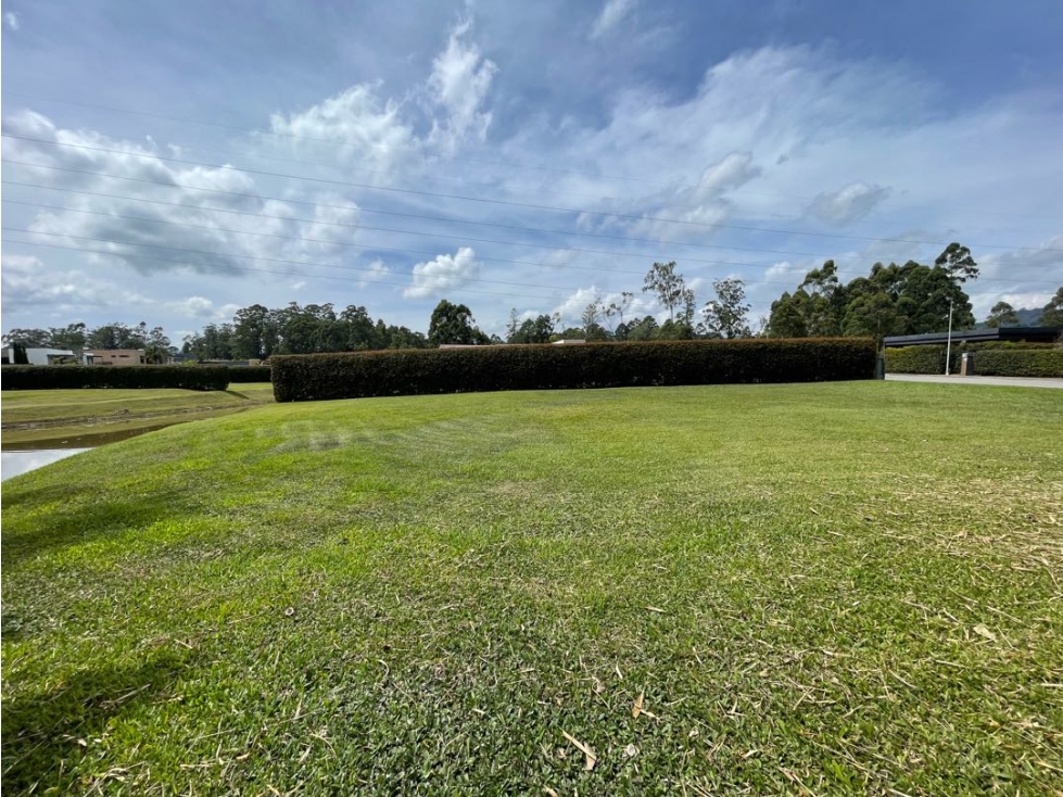Se vende lote en unidad cerrada en Llanogrande — foto 4