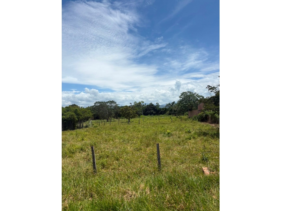 SE VENDE LOTE INDUSTRIAL DE 1.014 M² VÍA MORICHAL, YOPAL, CASANARE