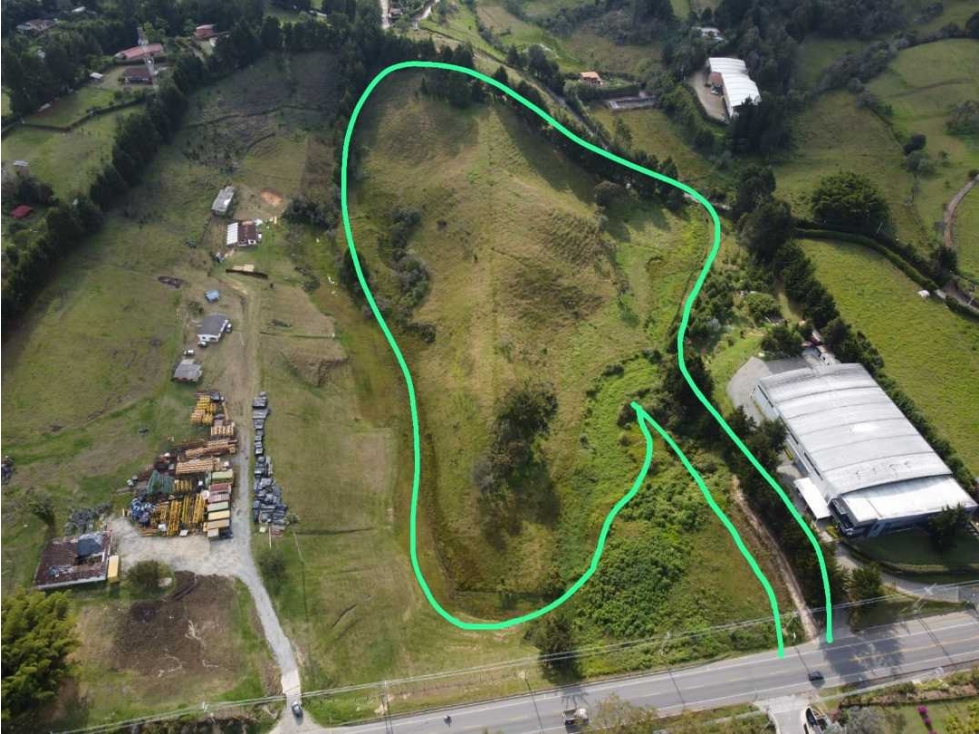 Se vende lote industrial en rionegro via al aeropuerto