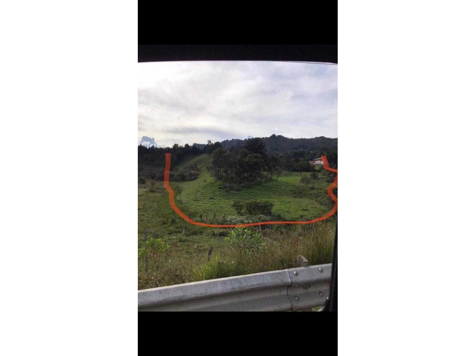 Se vende lote industrial en rionegro via al aeropuerto — foto 2