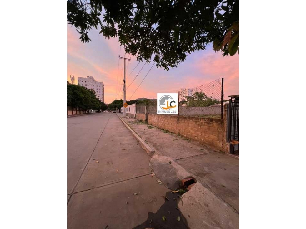 Se vende lote medianero de 525m2, medidas de 15x35, el jardin - 4