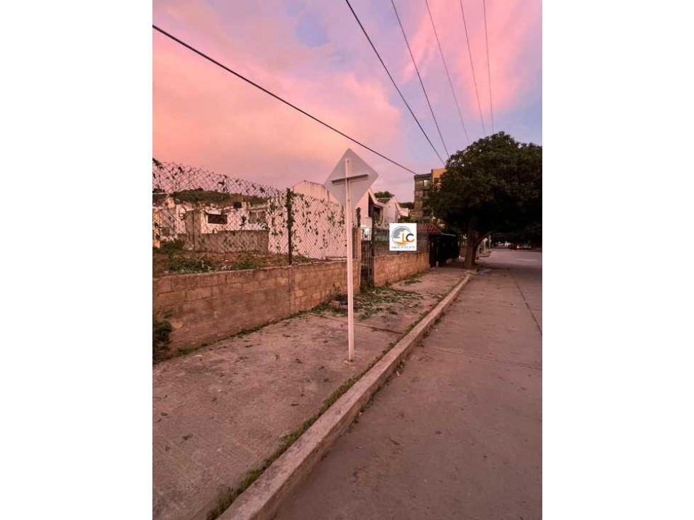 Se vende lote medianero de 525m2, medidas de 15x35, el jardin - 5