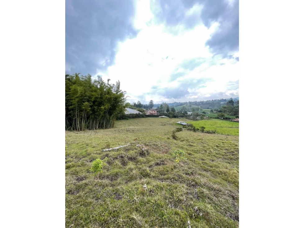 Se vende lote para parcelar en las Garzonas, El Carmen de Viboral