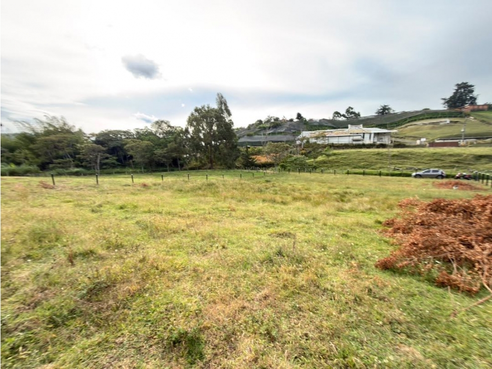 Se vende lote plano de 1.625 m² cerca a la vía El Canadá — foto 5