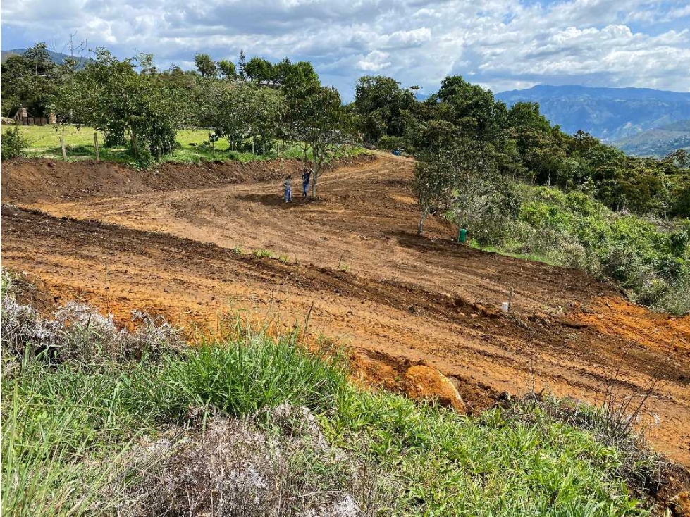 SE VENDE LOTE PLANO EN COPACABANA - ANTIOQUIA VEREDA ALTOS DE SABANETA — foto 2