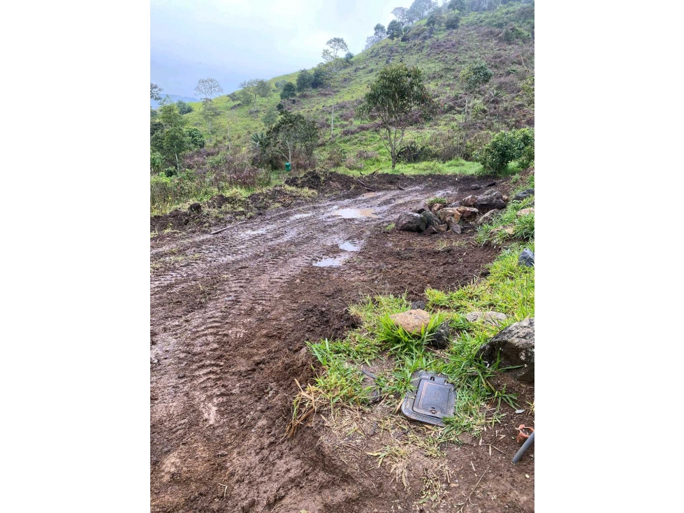 SE VENDE LOTE PLANO EN COPACABANA - ANTIOQUIA VEREDA ALTOS DE SABANETA — foto 3