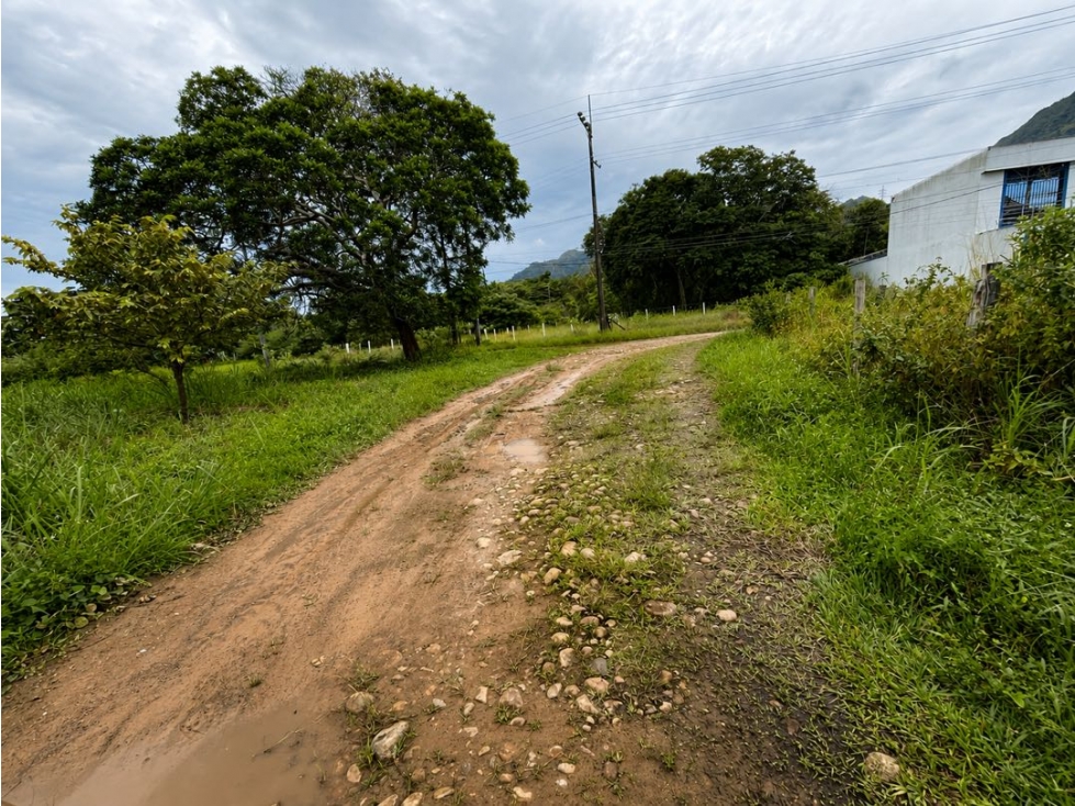 SE VENDE LOTE POTENCIAL CERCA AL HOSPITAL HORO YOPAL CASANARE — foto 2