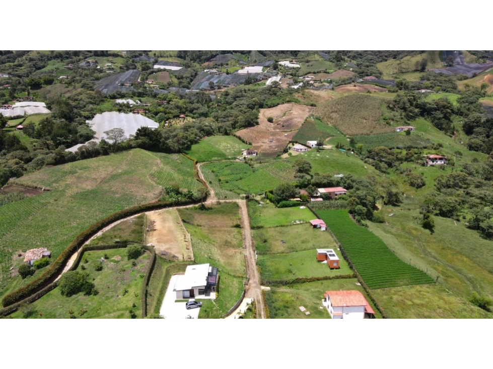 Se vende o cambia lote rural de 5.245 m2 en Viboral, El Carmen — foto 3