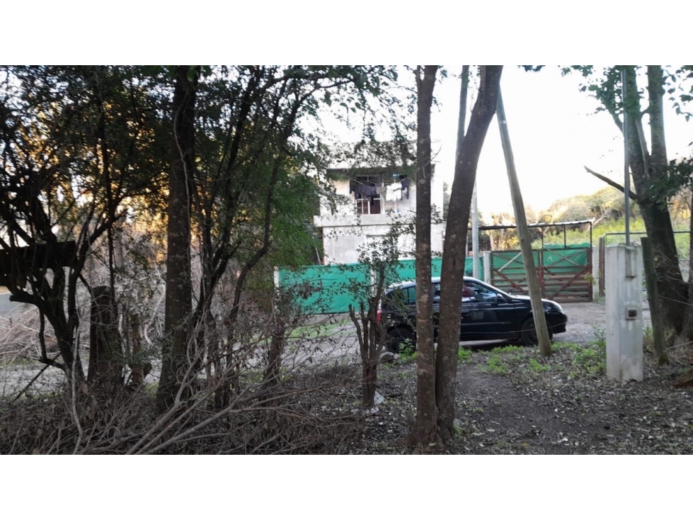 Se vende lote terreno con salida a 2 calles en Salsipuedes OPORTUNIDAD - 4