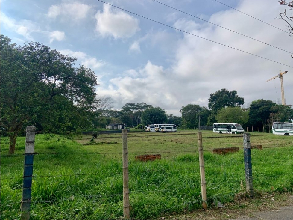 Se Vende Lote Urbano Av 19 Norte Armenia Quindio — foto 5