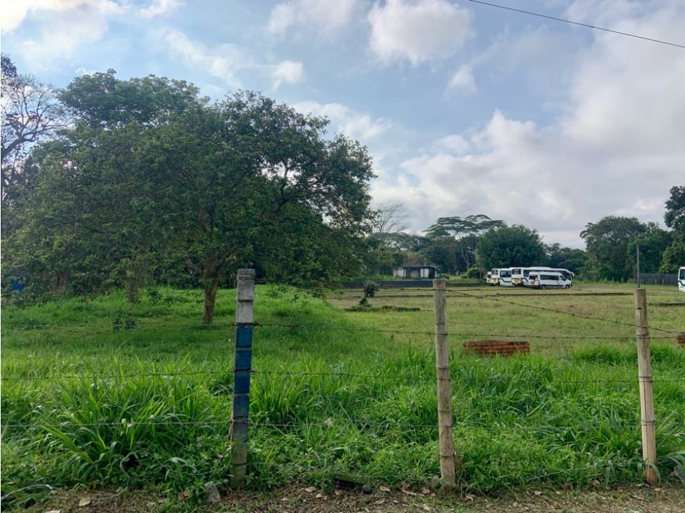 Se Vende Lote Urbano Av 19 Norte Armenia Quindio — foto 6