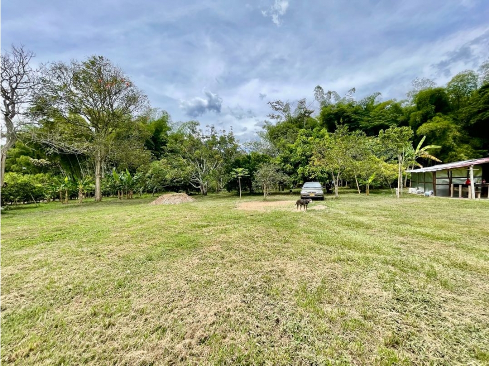 SE VENDE LOTE VIA AL VALLE - SECTOR BARRAGÁN QUINDÍO - 1