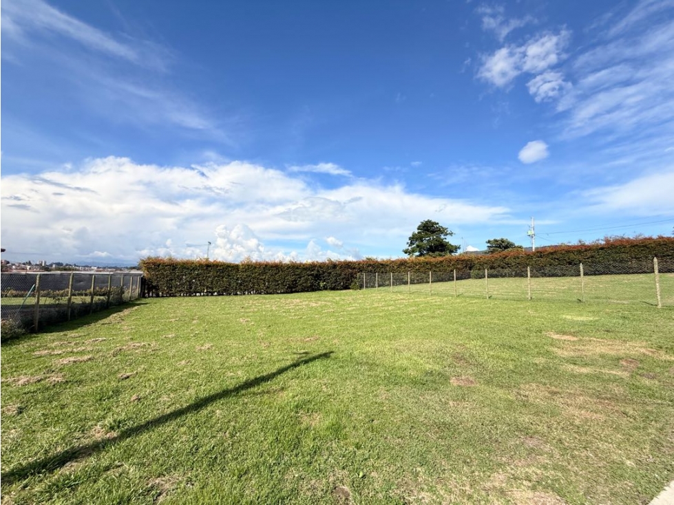 Se vende lotes en condominio de 630 m2 en Campo Alegre — foto 2